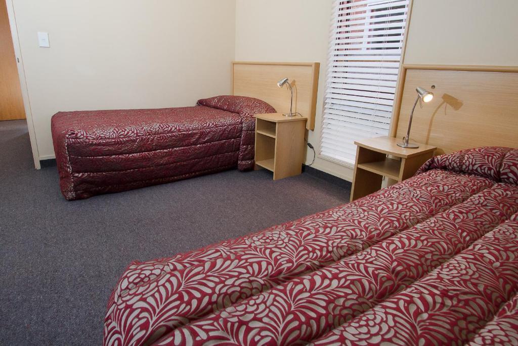 דנידין Alhambra Oaks Motor Lodge חדר תמונה