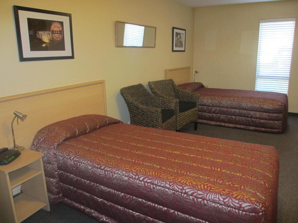 דנידין Alhambra Oaks Motor Lodge חדר תמונה