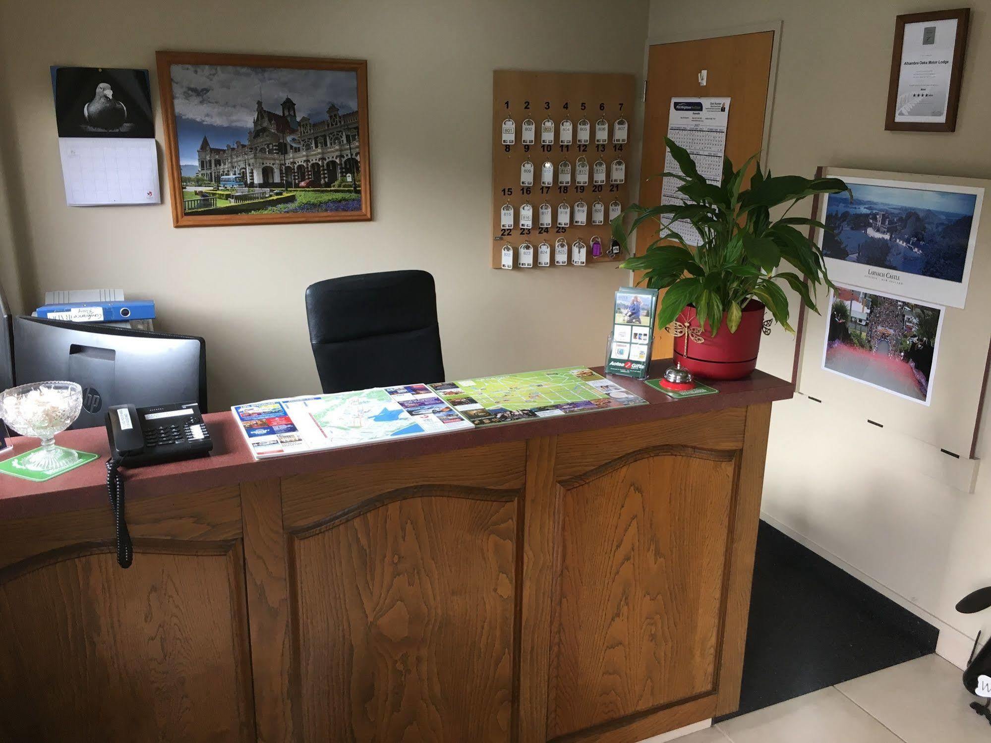 דנידין Alhambra Oaks Motor Lodge מראה חיצוני תמונה